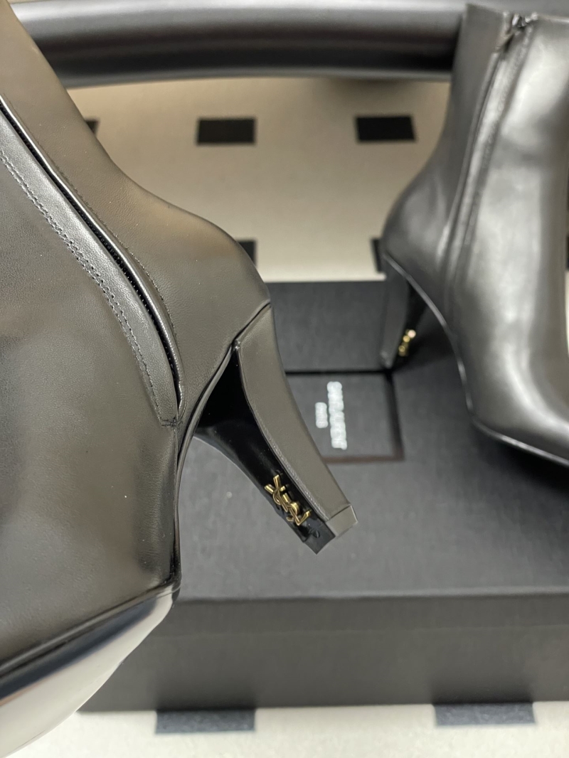 Y51 boots